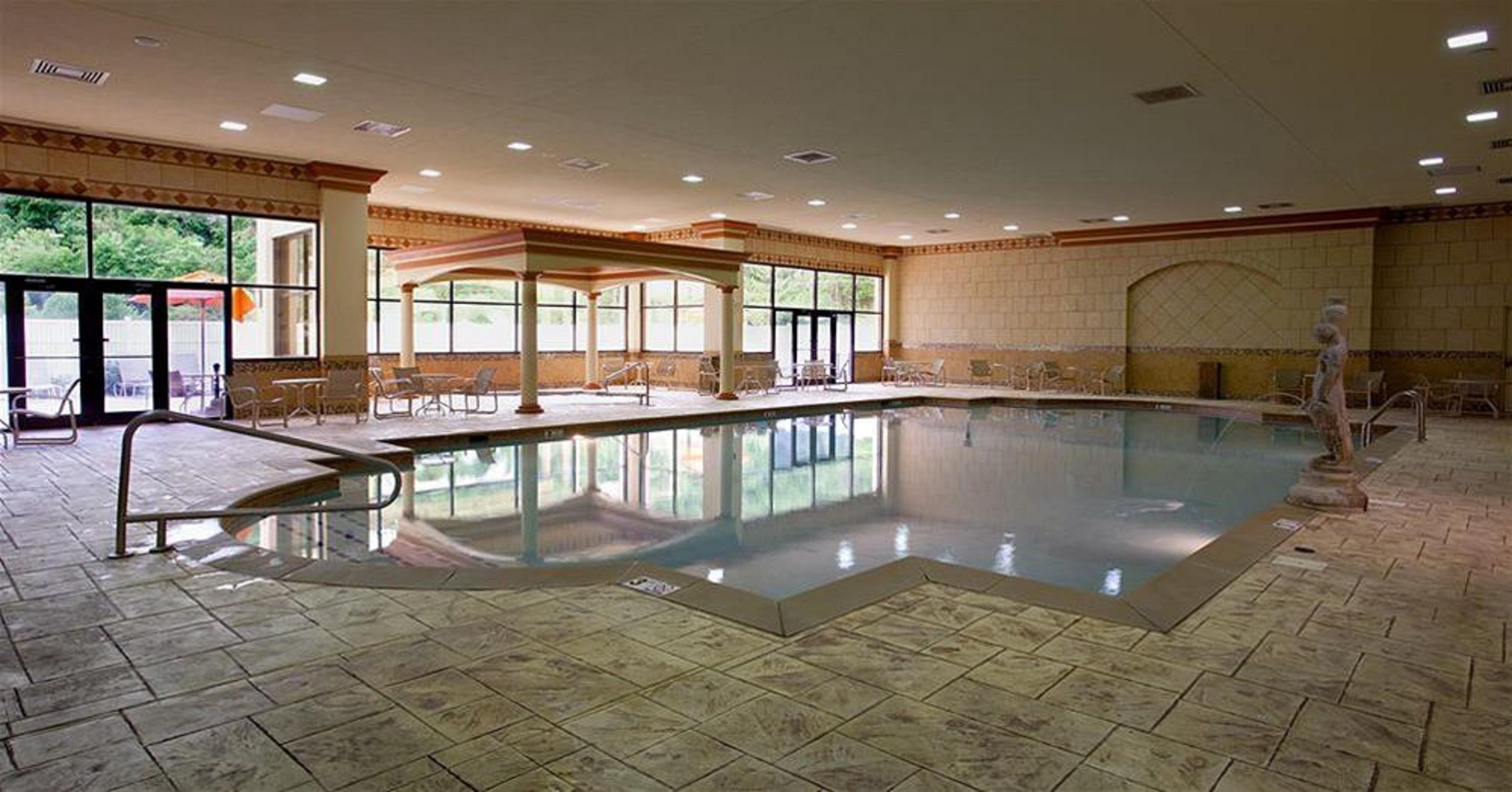 Caesars Southern Indiana Elizabeth Exterior photo